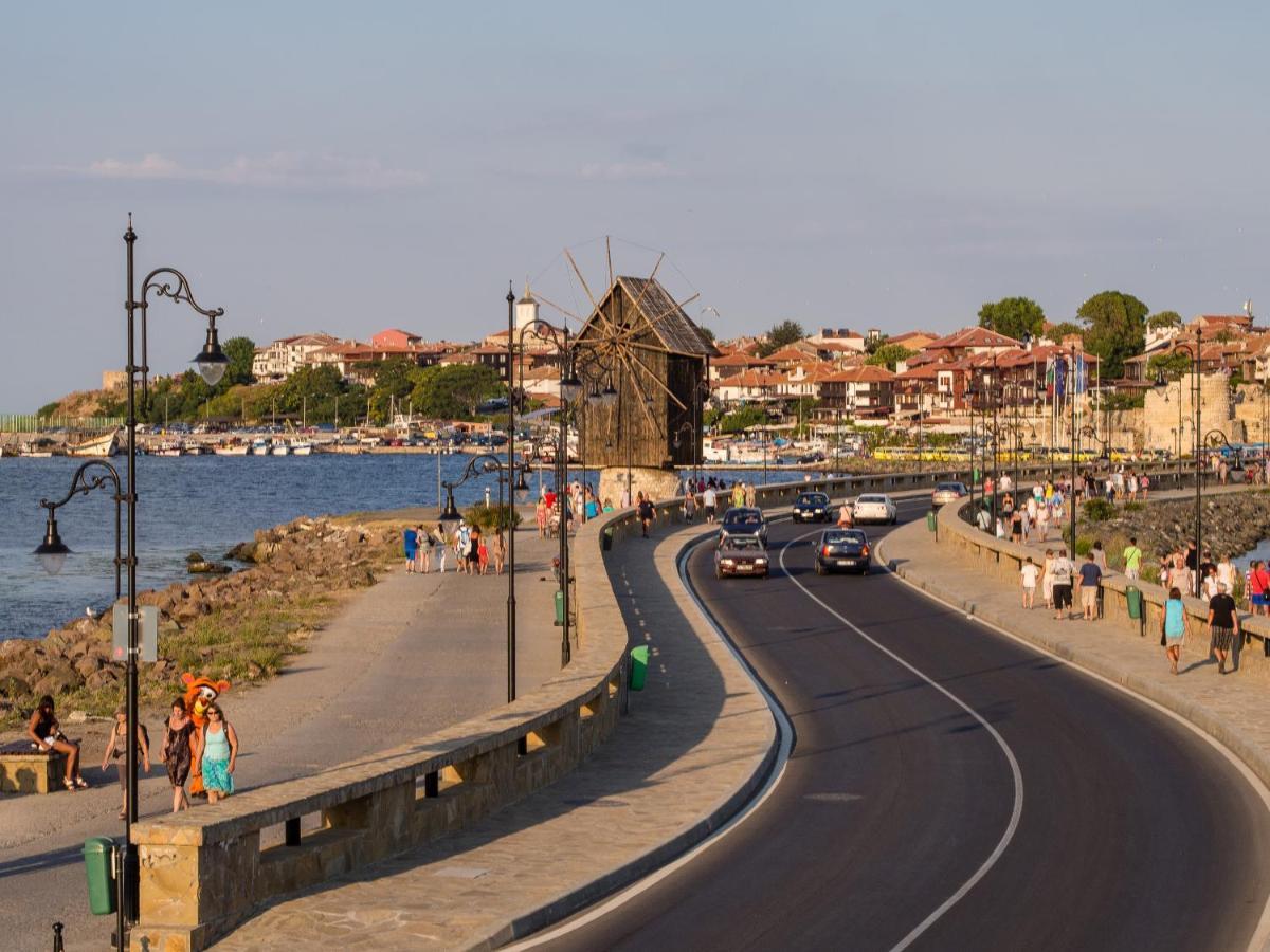 Prince Cyril Hotel Nesebar Bagian luar foto